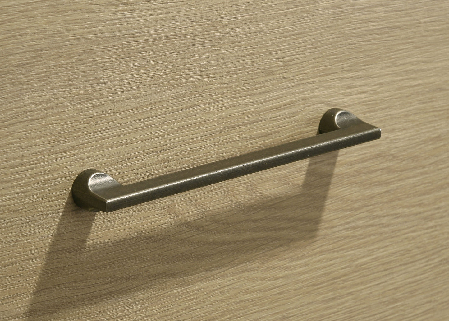 Hendricks 4-piece California King Bedroom Set Light Oak